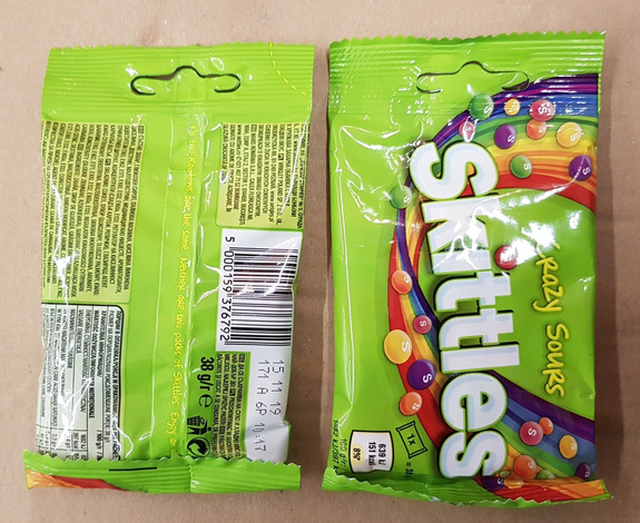 Skittles 80 bags X 38 g Wild Berry x 20 bags , Crazy Sours x 20 bags , Dark side x 20 bags , Fruits x 20 bags - Image 5